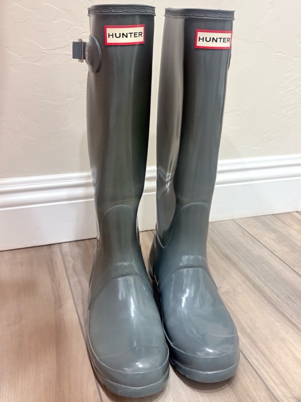 Hunter Original Tall Gloss Rain Boots Graphite Gray Size 6